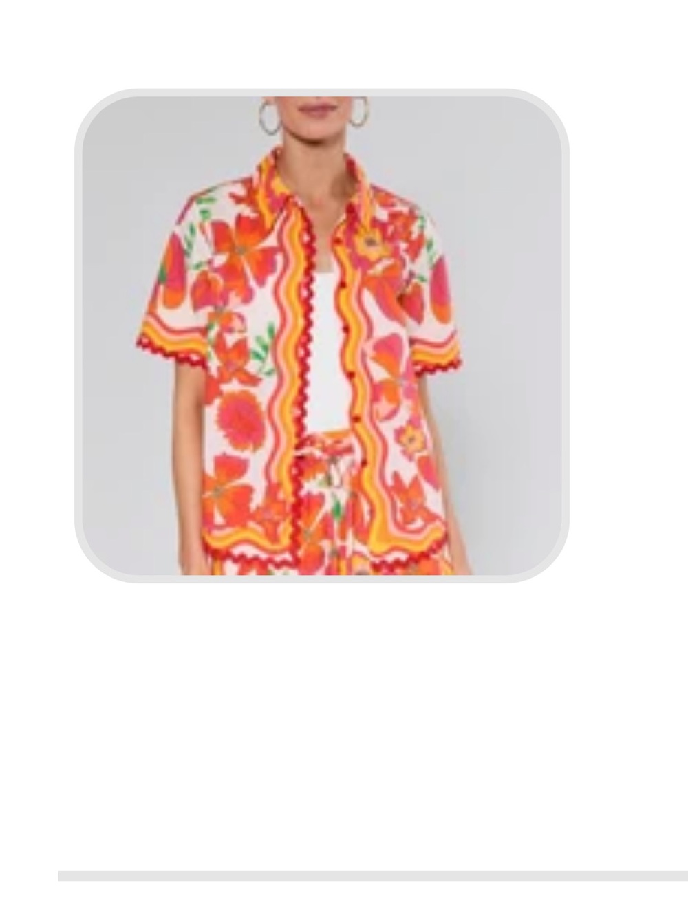Short-Sleeve Button-Front Floral Shirt in Pink & Orange